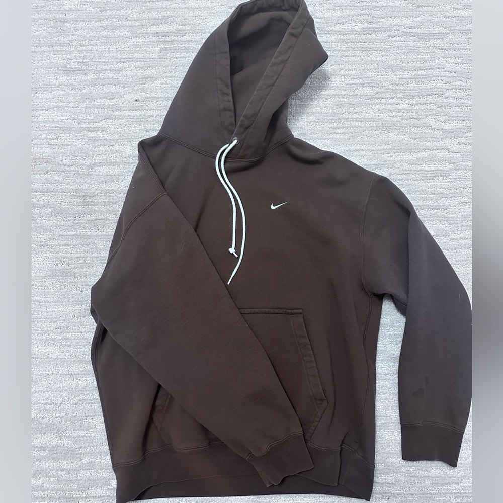 NIKE fleece pullover hoodie SIZE LARGE. Only worn once